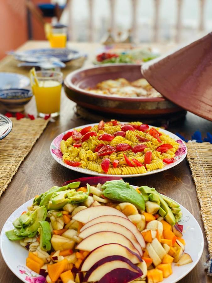 مبيت وإفطار تغازوت Binic Surf House المظهر الخارجي الصورة