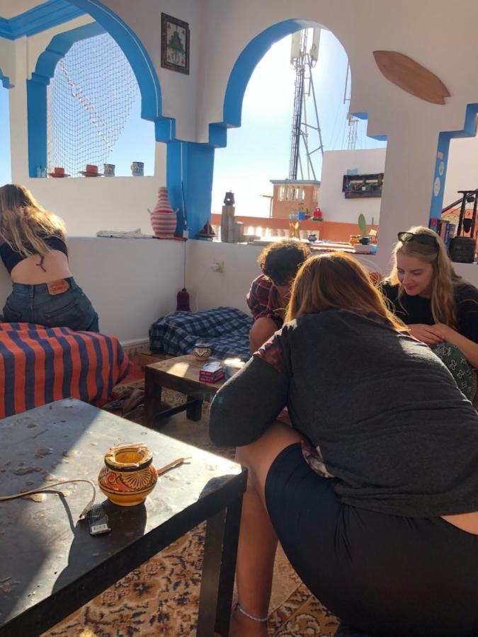 مبيت وإفطار تغازوت Binic Surf House المظهر الخارجي الصورة