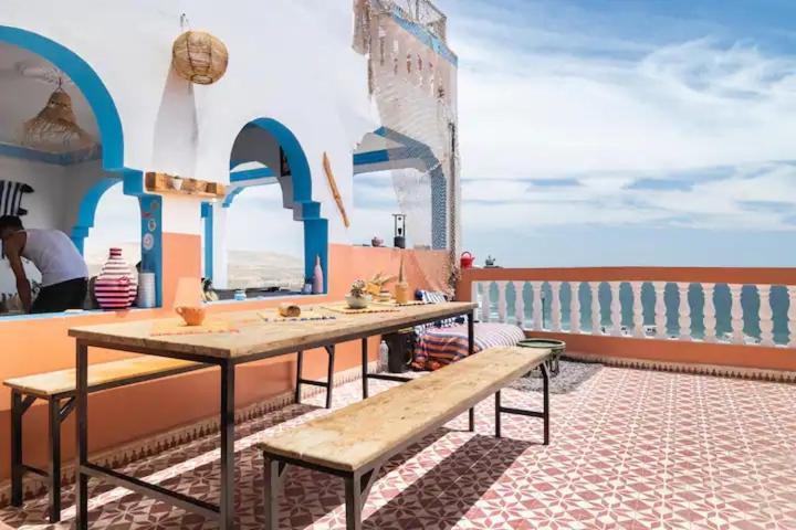مبيت وإفطار تغازوت Binic Surf House المظهر الخارجي الصورة